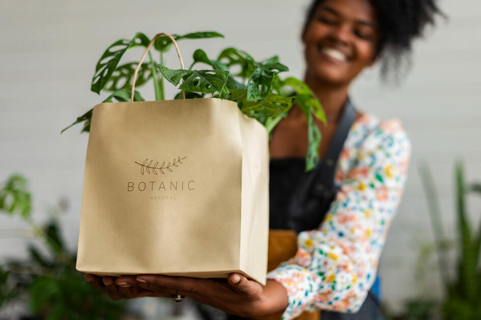 Botanical packaging